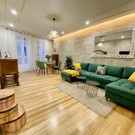 A Michelena De Pedra * Понтеведра